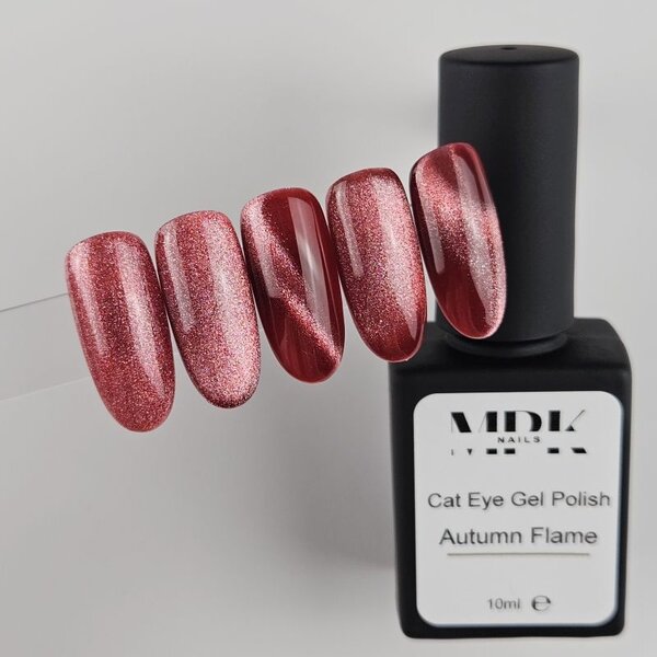 MPK Nails® Cat Eye UV Nagellack  - 8 Farben im Set