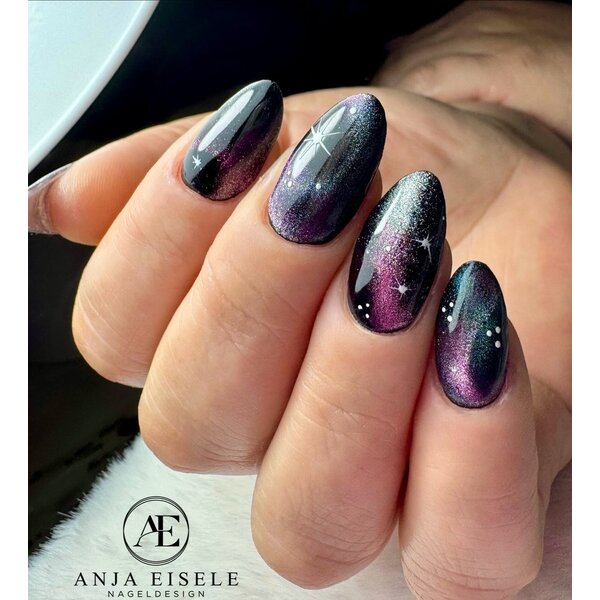 MPK Nails® Cat Eye UV Nagellack Metallic Berry