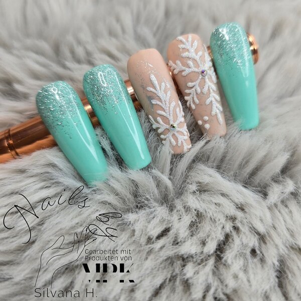 MPK Nails® Luxury Glittergel Sparkling Star