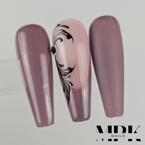 MPK Nails® Luxury Farbgel Berry Moonlit