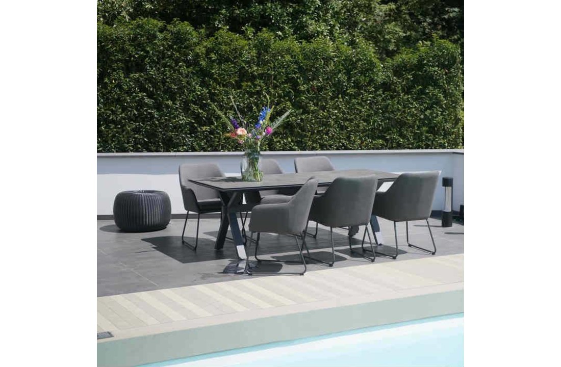 Amora tuinset met tafel