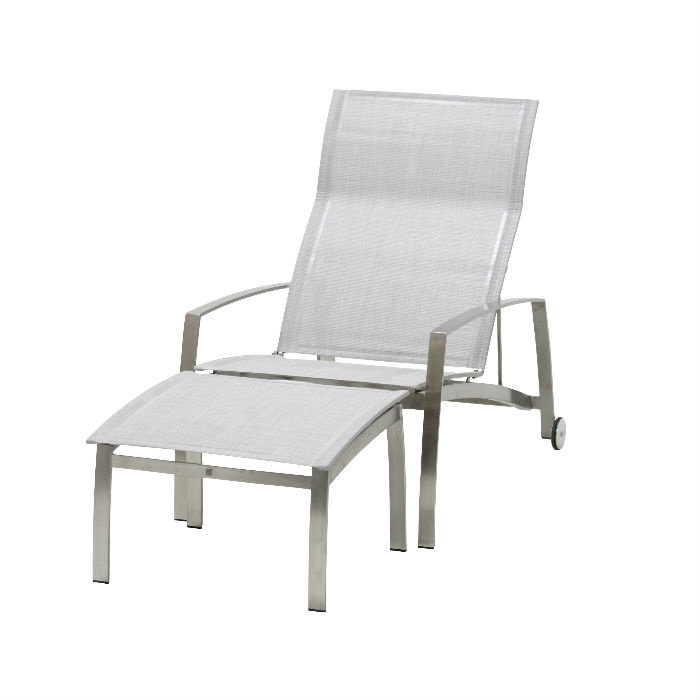 4 Seasons Outdoor Summit Deckchair With Wheels And Footstool