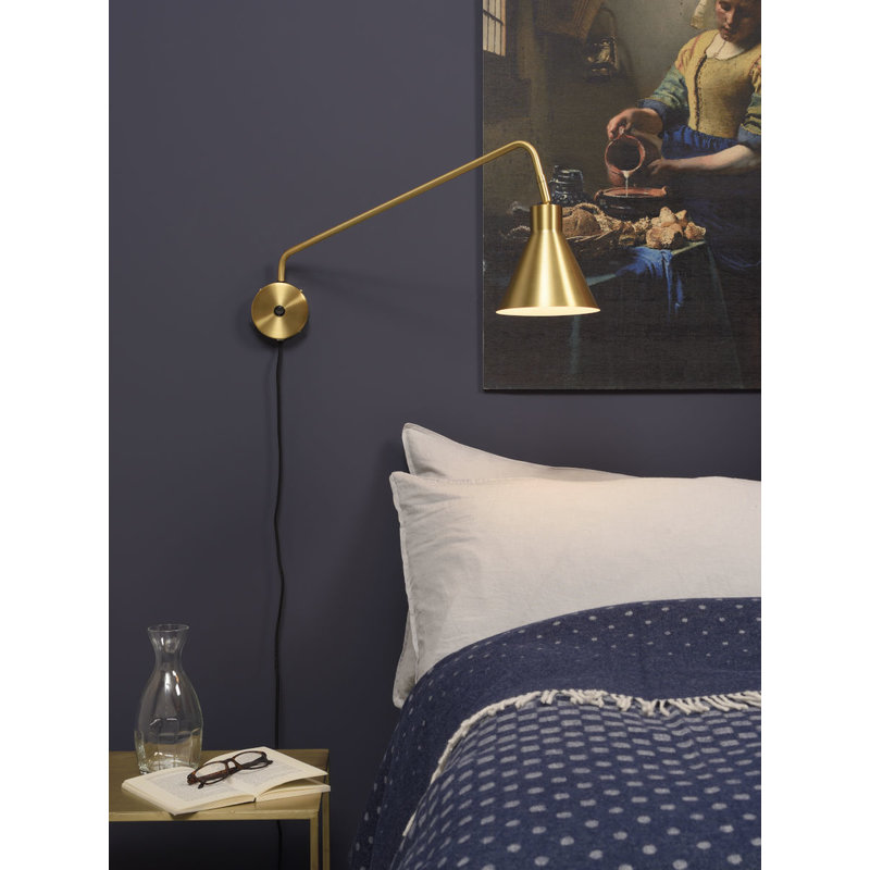 it's about RoMi-collectie Wall lamp iron Lyon, gold