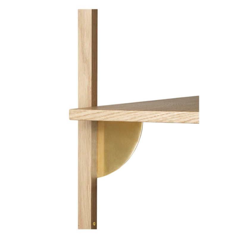 ferm LIVING-collectie Sector Shelf T/N - Oak - Brass