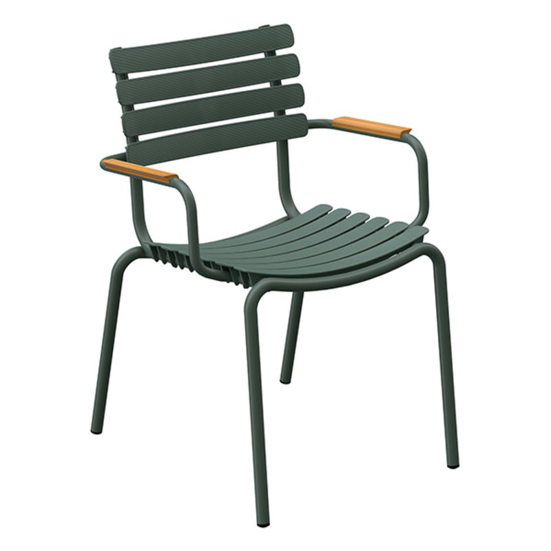 Houe-collectie ReCLIPS Dining Chair with olive green lamellas and bamboo armrests