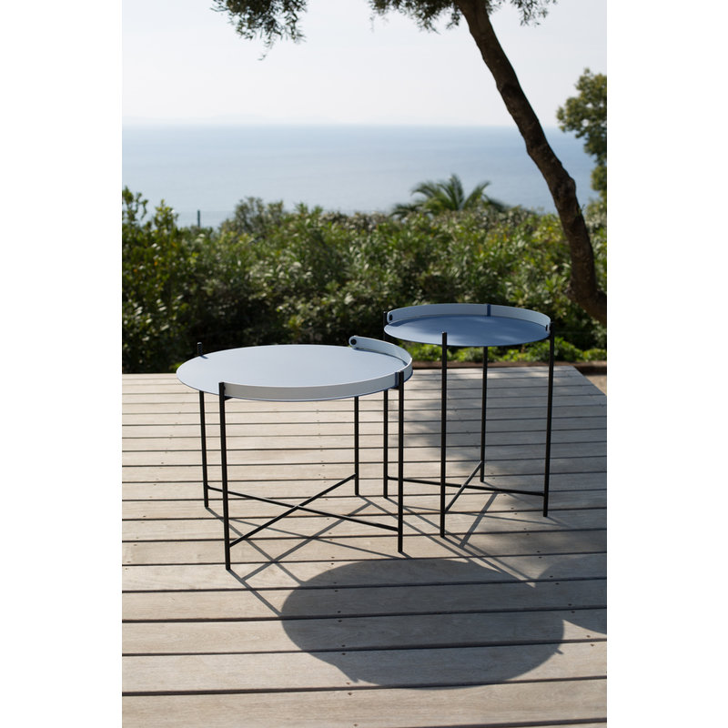 Houe-collectie EDGE Tray table Ø76 Pigeon blue