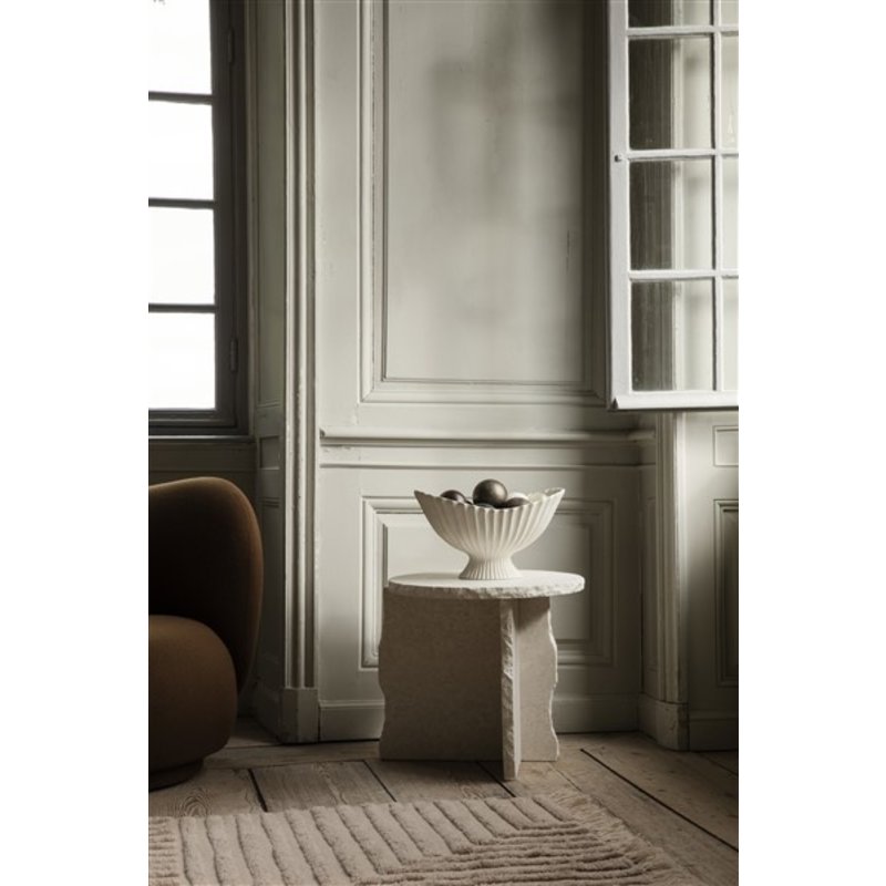 ferm LIVING-collectie Bijzettafel Mineral Sculptural Bianco Curia