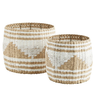 Madam Stoltz Round rush baskets