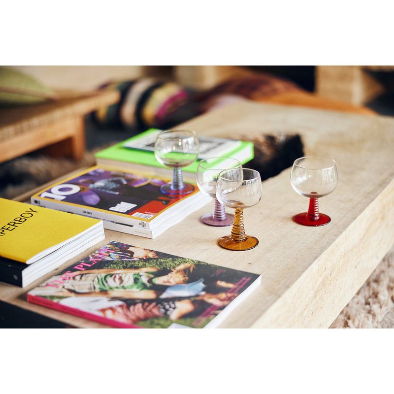 HKLIVING-collectie Wijnglas met gedraaide hoge voet rood