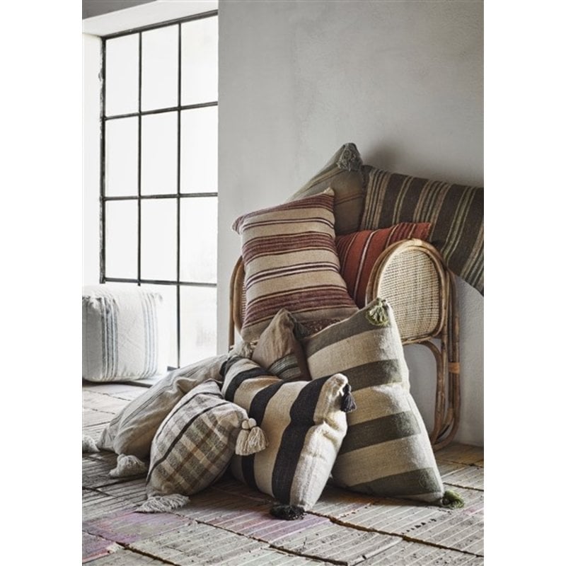 Madam Stoltz-collectie Striped cushion cover w/ tassels