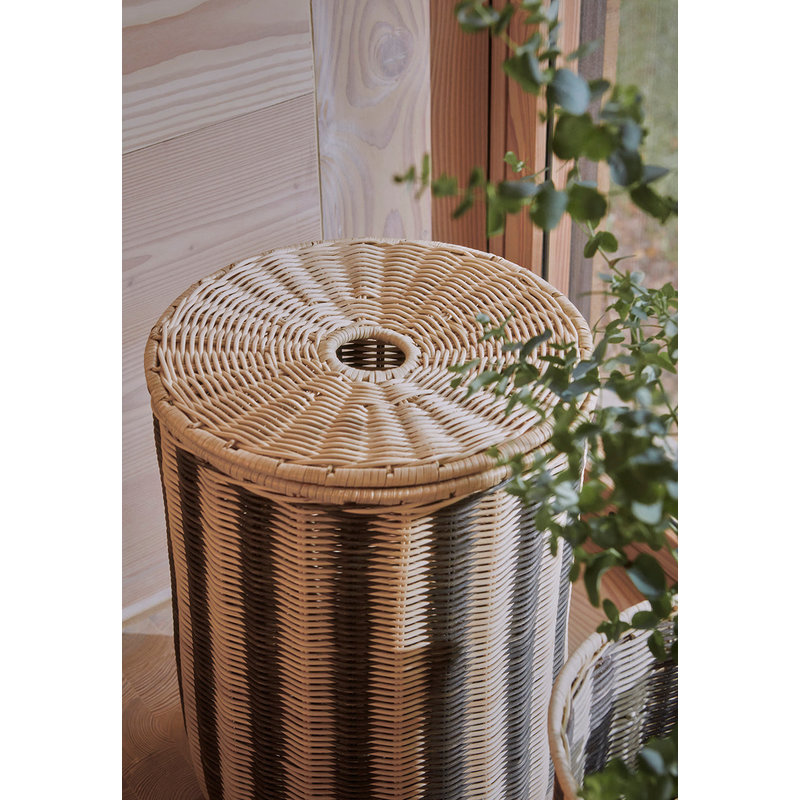 OYOY LIVING Laundry Basket Striped Natural / Black