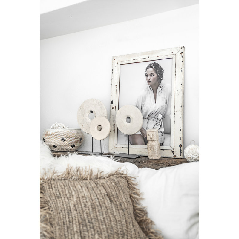 Bazar Bizar The Marble Disc on Stand - White - L