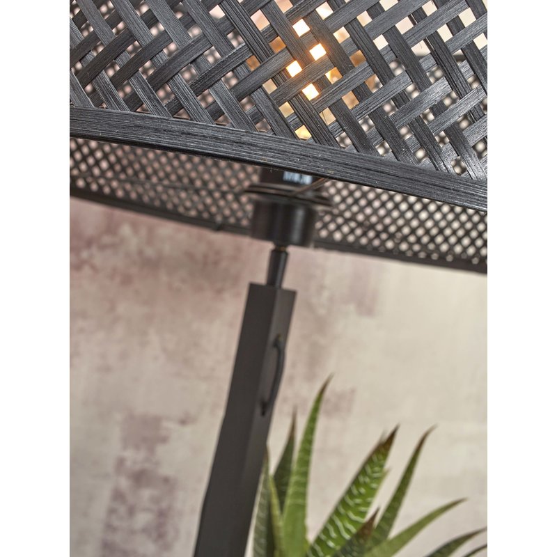 Good&Mojo-collectie Floor lamp Java shelves bamboo bl. h.158cm/shade dia.50xh.22cm. bl.