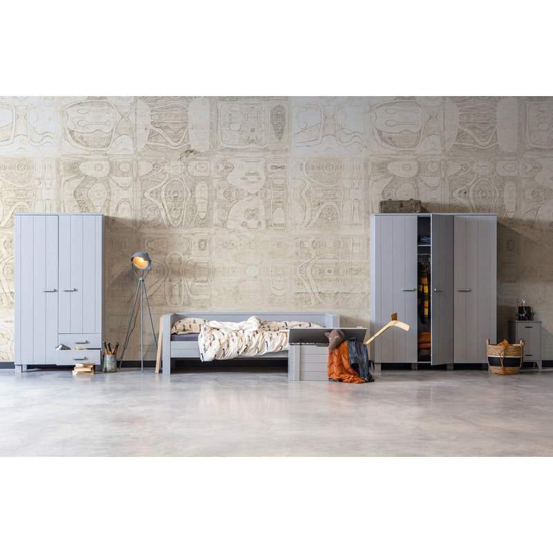 WOOOD-collectie Dennis 3-doors Wardrobe Pine Concrete Grey Brushed