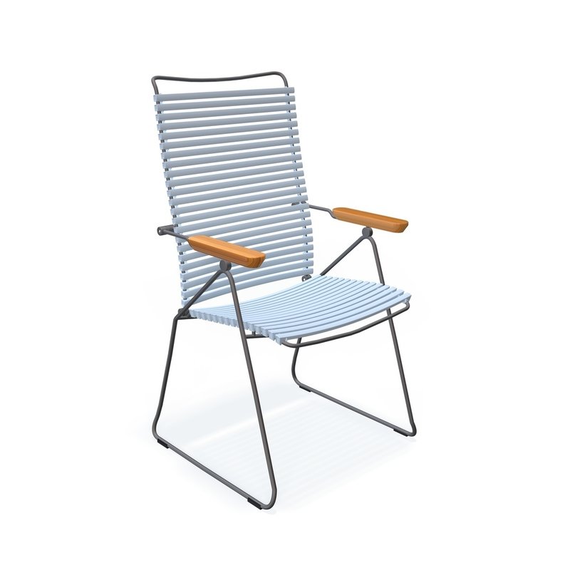 Houe-collectie CLICK Position Chair with armrests in bamboo Dusty light blue