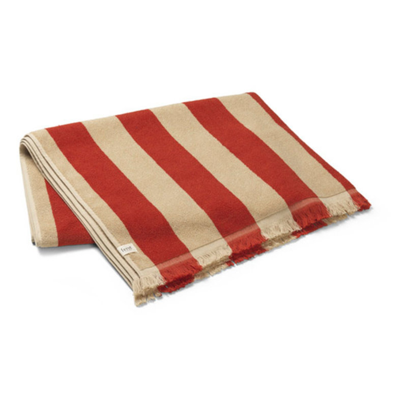 ferm LIVING-collectie Alee Beach Towel - Light Camel/Red