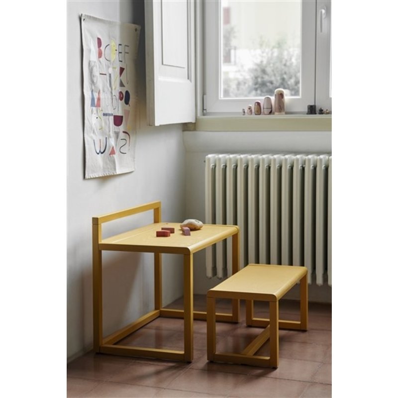 ferm LIVING-collectie Little Architect Desk - Yellow