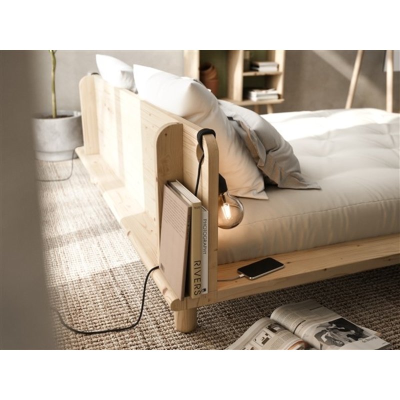 Karup-collectie PEEK BED CLEAR LACQUERED 140 X 200 W. 2 BED LAMPS