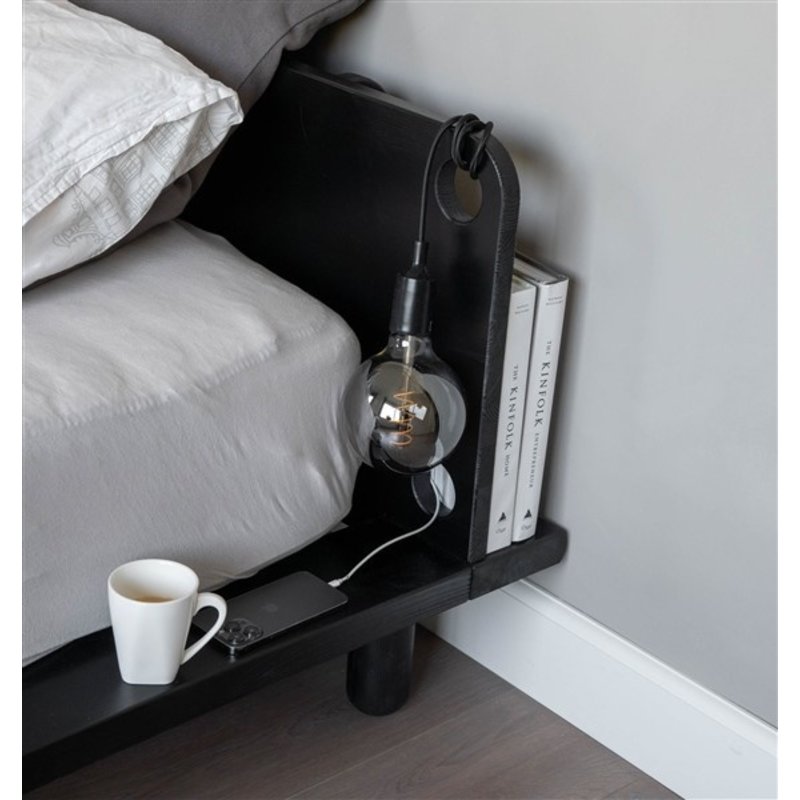 Karup Design-collectie PEEK BED BLACK LACQUERED 140 X 200 W. 2 BED LAMPS