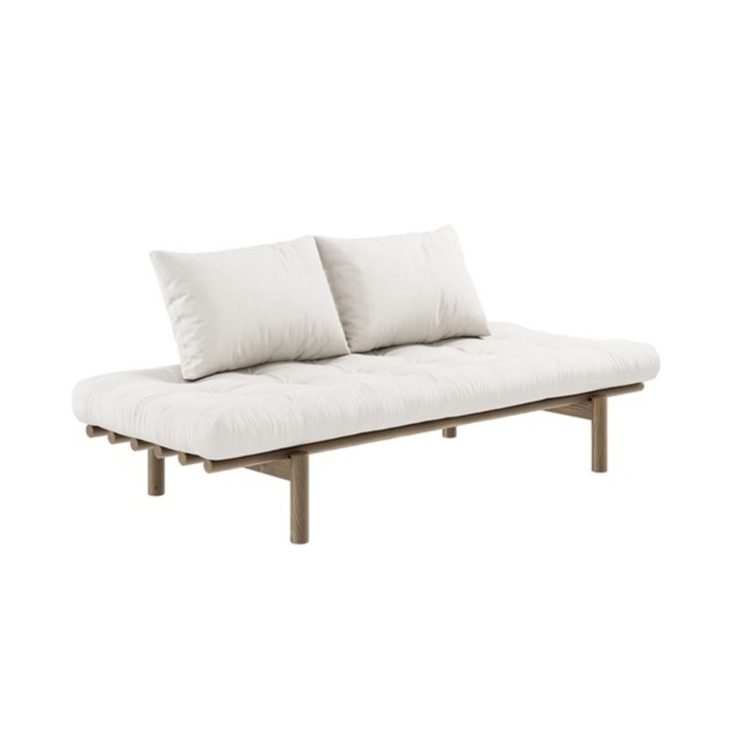 Karup Design-collectie PACE DAYBED CAROB BROWN LACQUERED W. 4-LAYER MIXED MATTRESS NATURAL