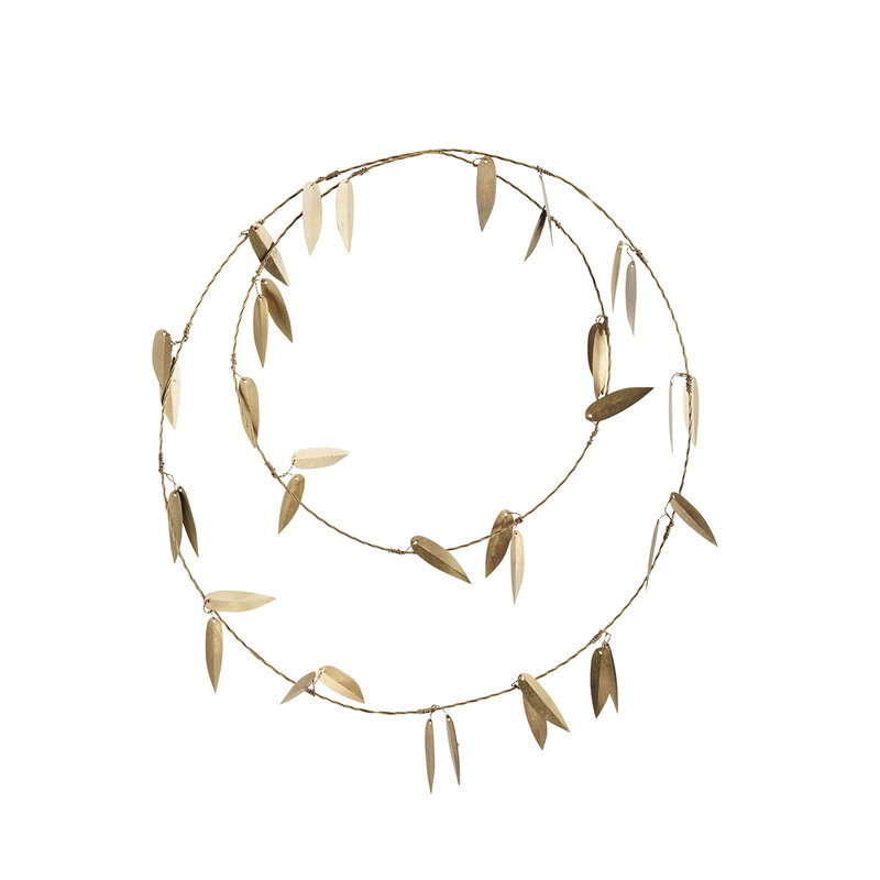 Madam Stoltz-collectie  Double iron wreath aged brass
