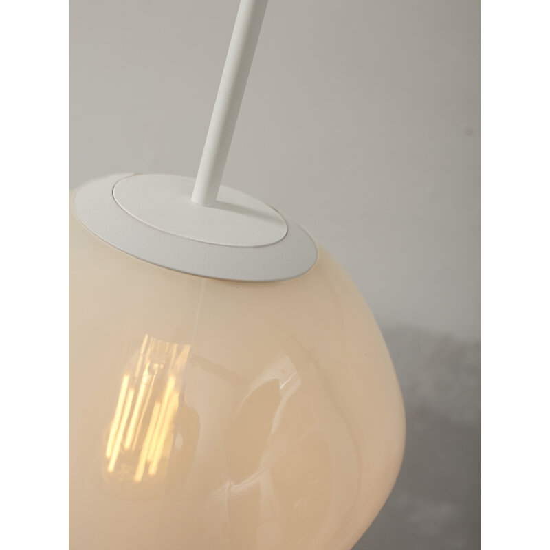 it's about RoMi-collectie Hanging lamp Helsinki boulder, milk white