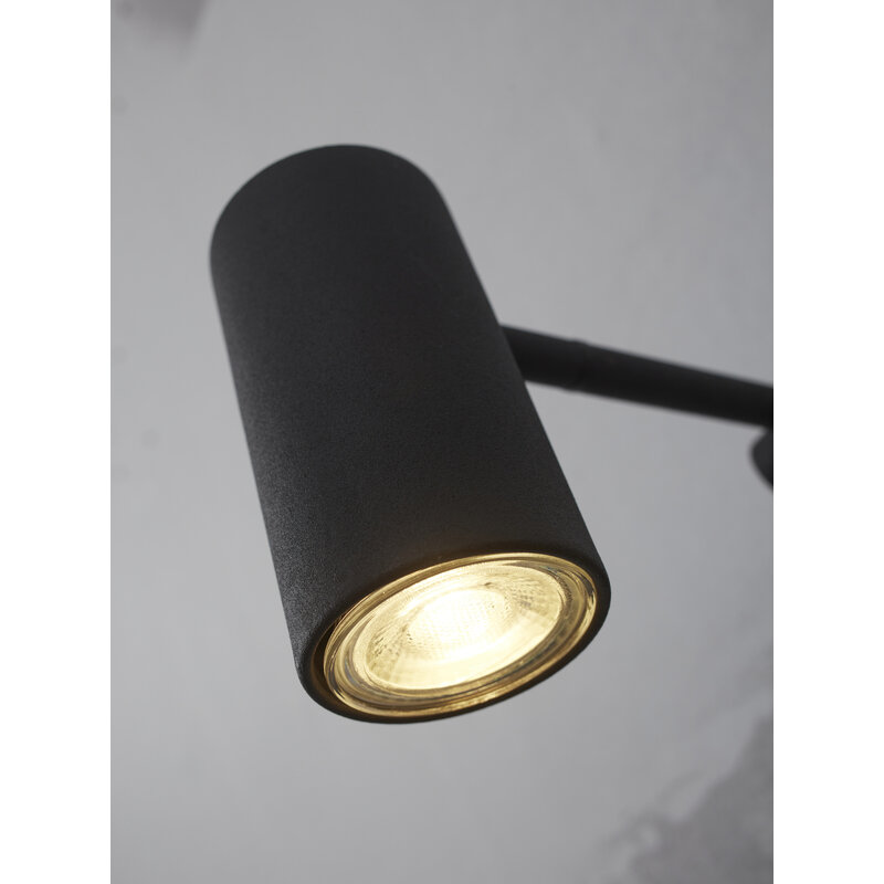 it's about RoMi-collectie Wall lamp iron Montreux, black