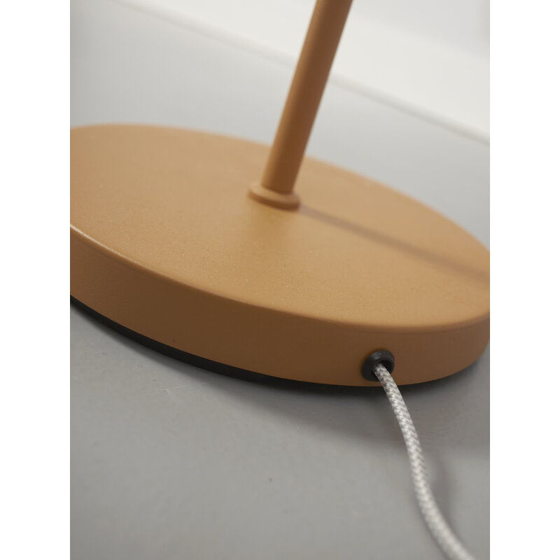 it's about RoMi-collectie Floor lamp iron Porto, mustard