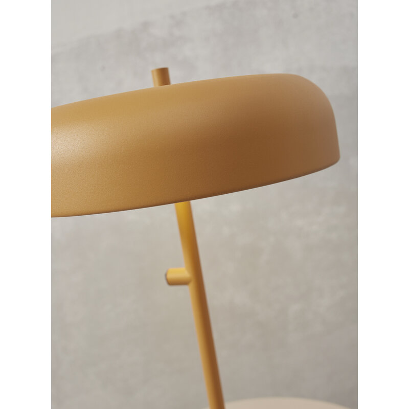 it's about RoMi-collectie Table lamp iron Porto L, mustard