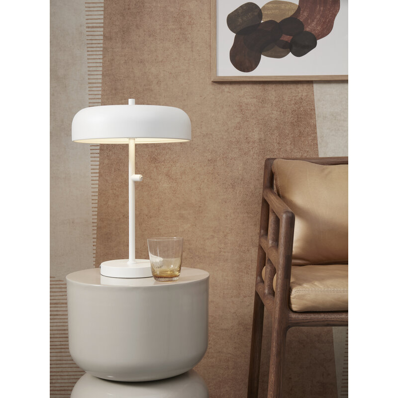 it's about RoMi-collectie Tafellamp ijzer Porto L, wit