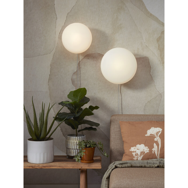 it's about RoMi-collectie Wandlamp Sapporo glas wit/zand, L