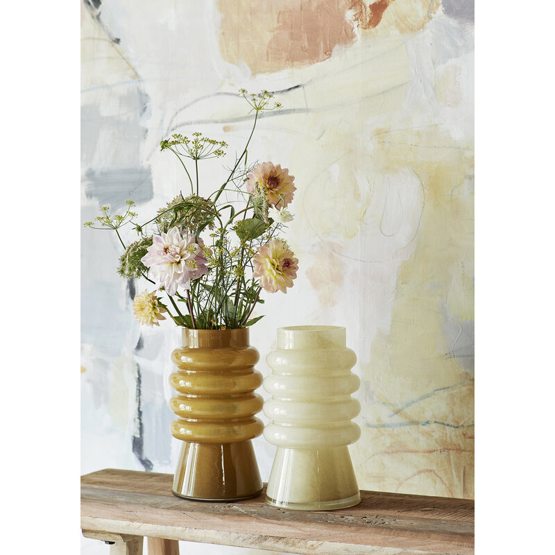 Madam Stoltz-collectie Glass vase Light yellow