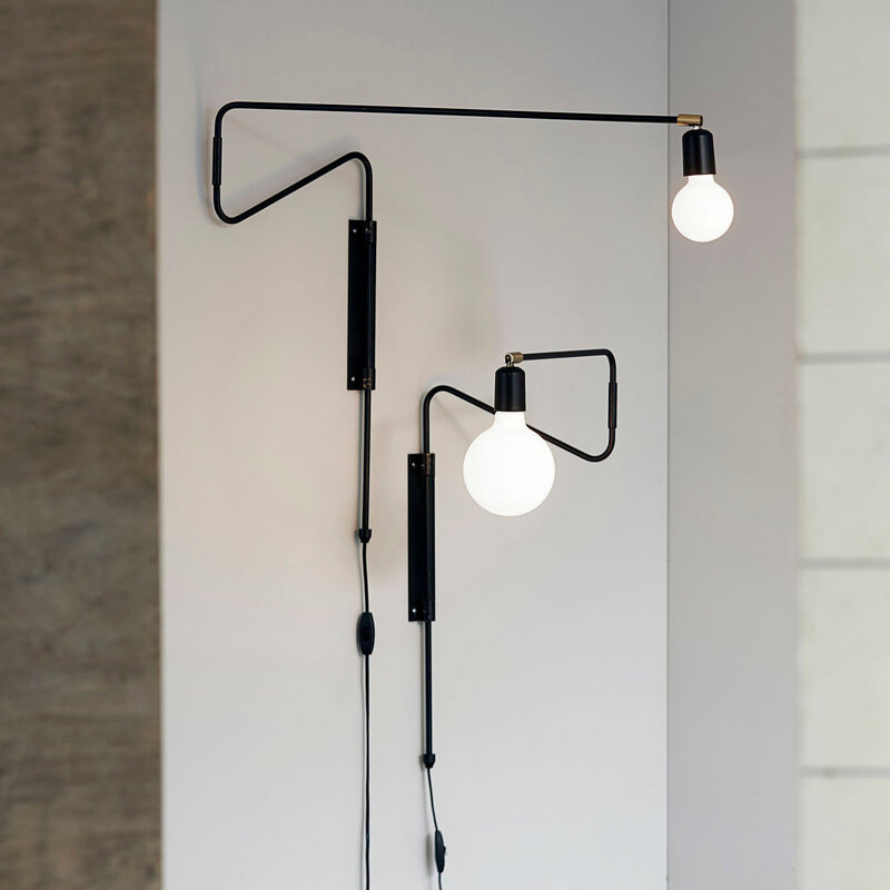 House Doctor-collectie Wall lamp Swing Black