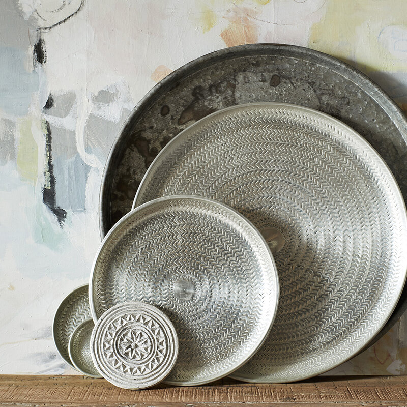 Madam Stoltz-collectie Set 2 gehamerde zilverkleurige schalen