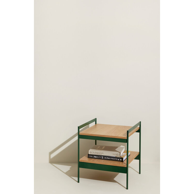 Hübsch-collectie Jaunty Side Table Green/Natural