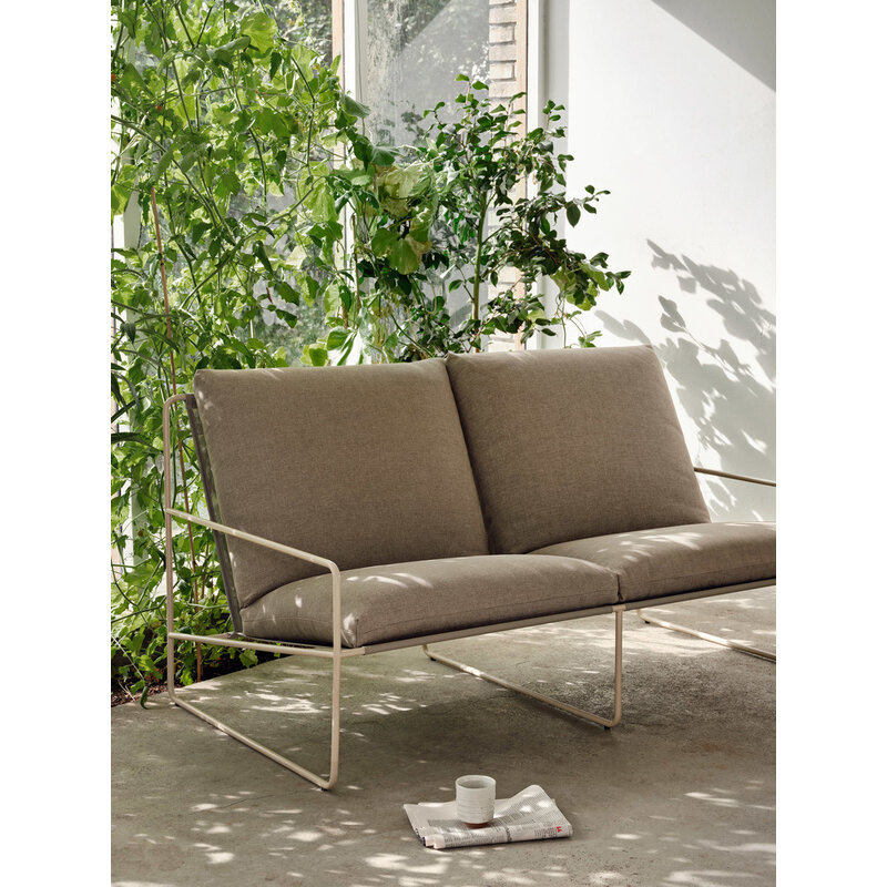 ferm LIVING-collectie Desert loungbank outdoor 2 zits Dolce  Cashmere/Dark Sand