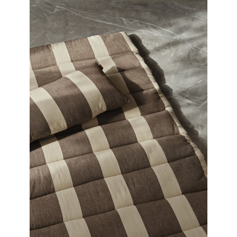 ferm LIVING-collectie Strand Quilted Matress  Carob Brown/Parchment
