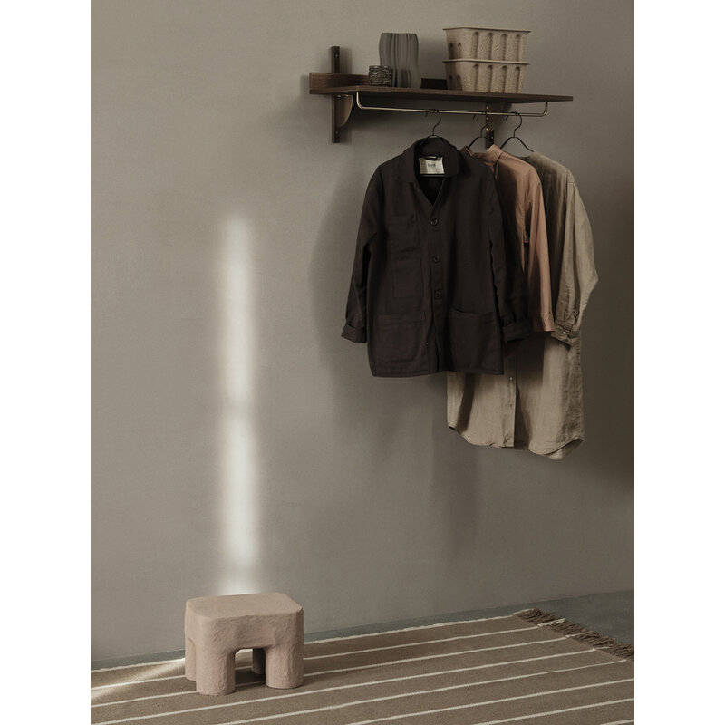 ferm LIVING-collectie Sector wandrek - plank gerookt eiken/messing