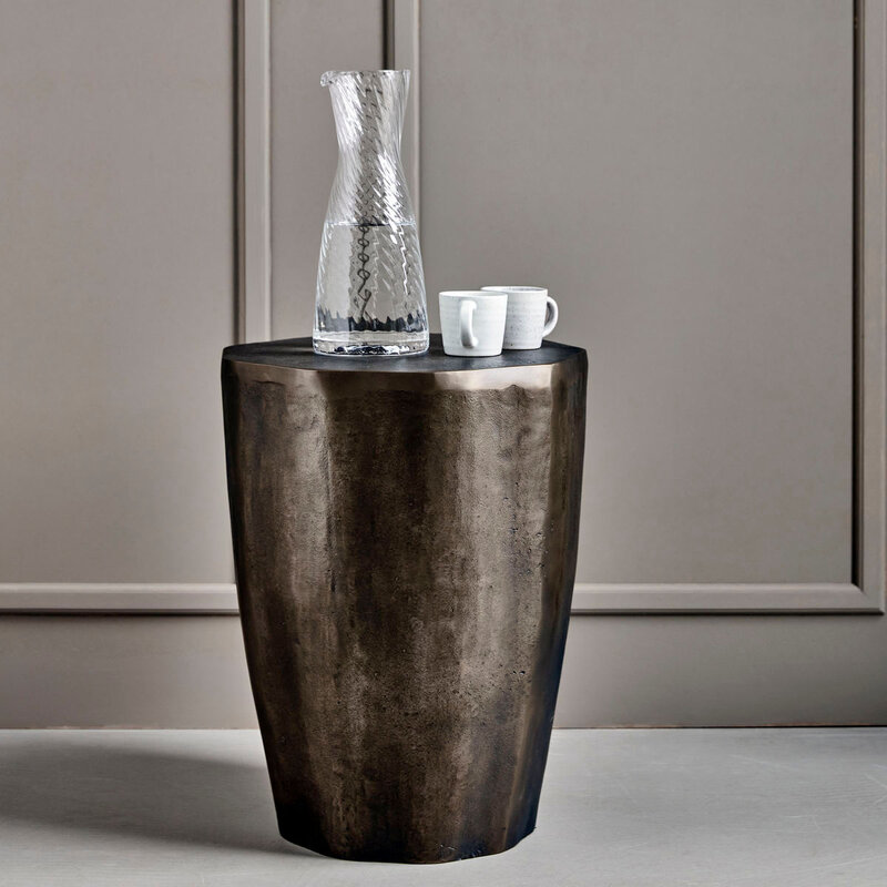 House Doctor-collectie Side table, HDMeta, Antieke koperen afwerking