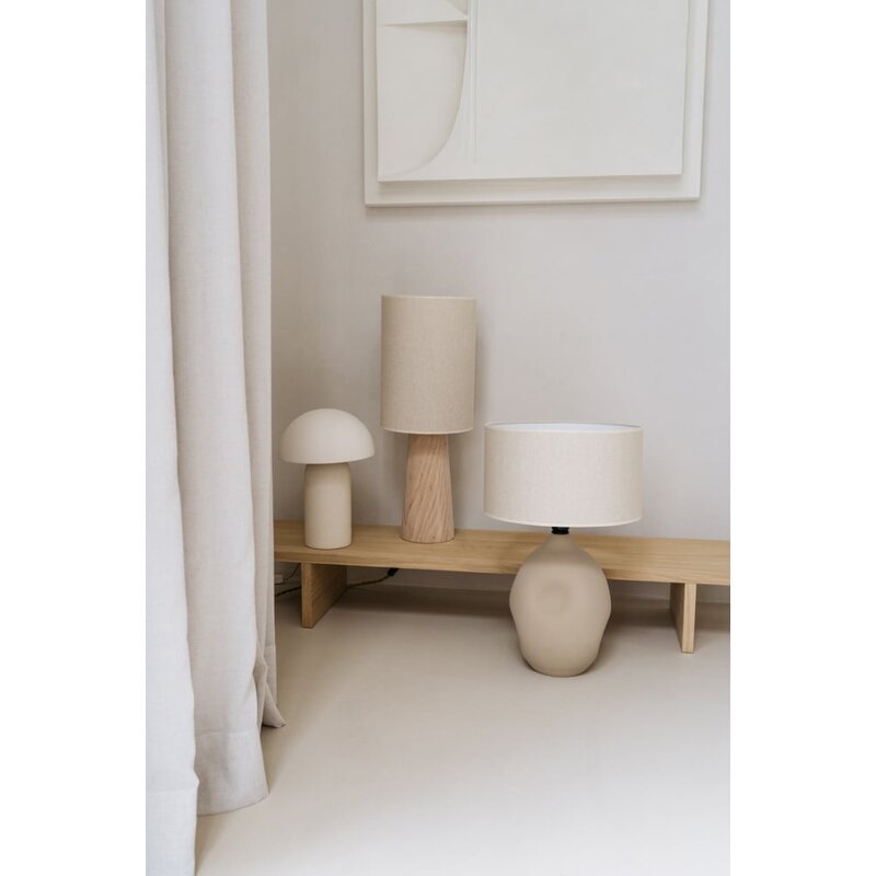 Studio Femme Home Exclusieve tafellamp Fay met houten voet en linnen kap