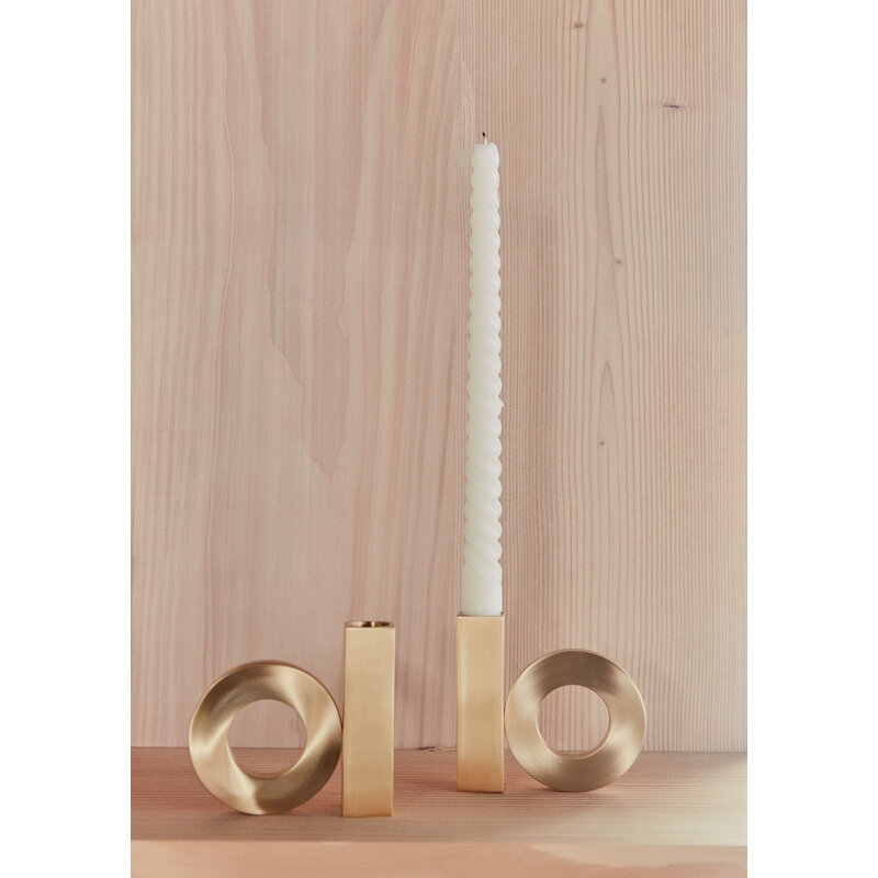 OYOY LIVING Baari Candlestick Solid Brass Brushed Brass