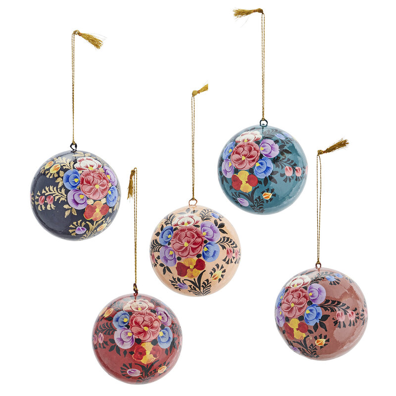 Madam Stoltz-collectie Handmade paper mache christmas balls