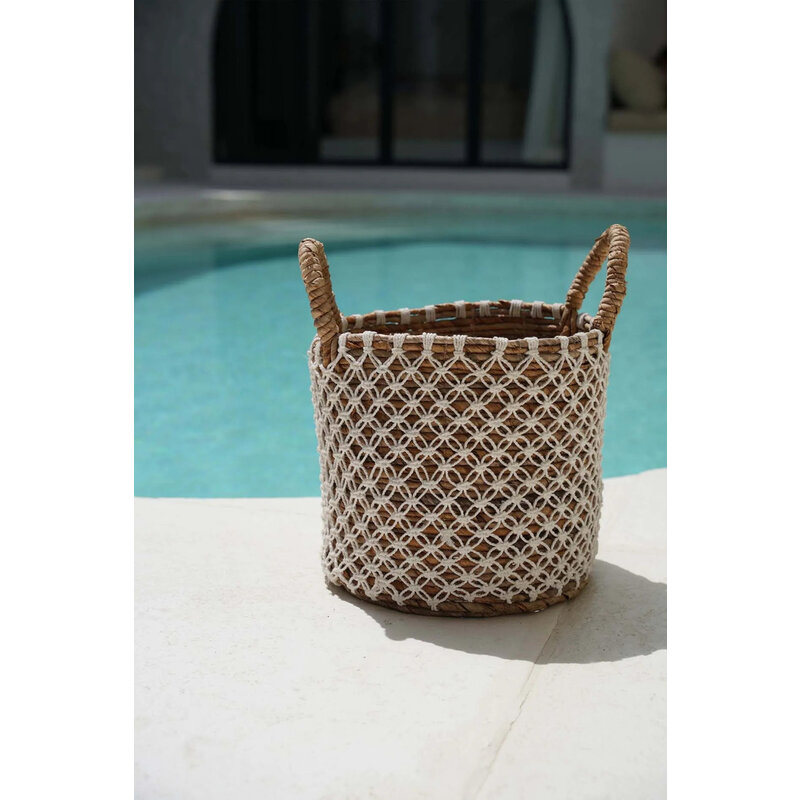 Bazar Bizar The Cross Stitched Macramé Basket - Natural White - L