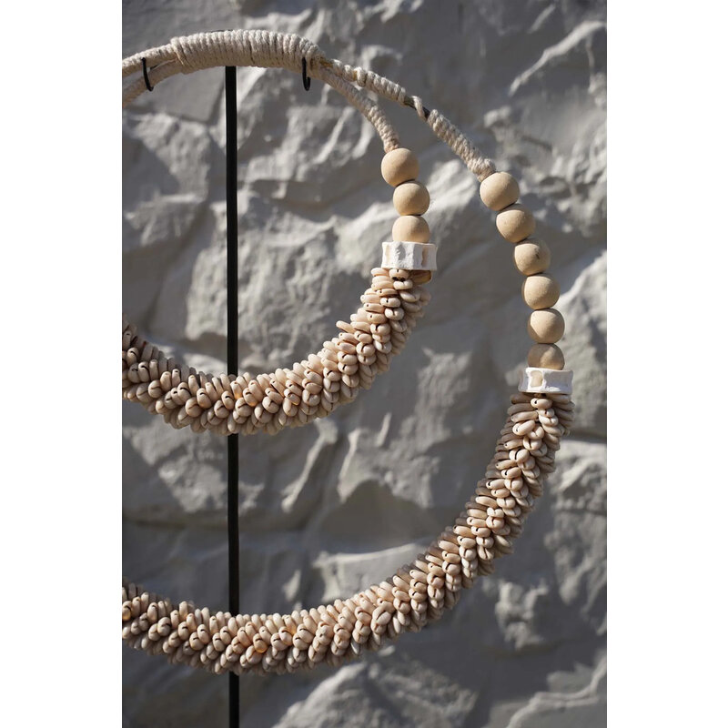 Bazar Bizar-collectie Dubbele Halsketting met Schelpen op Stand - Naturel