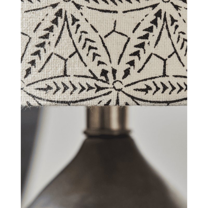 House Doctor-collectie Table lamp Flores Black