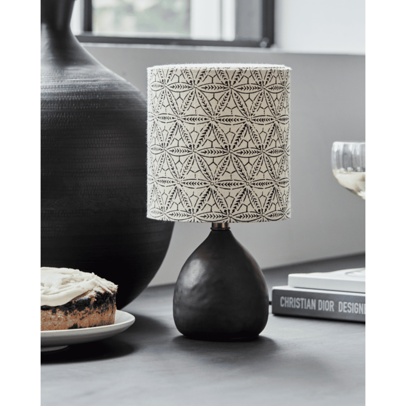 House Doctor-collectie Table lamp Flores Black