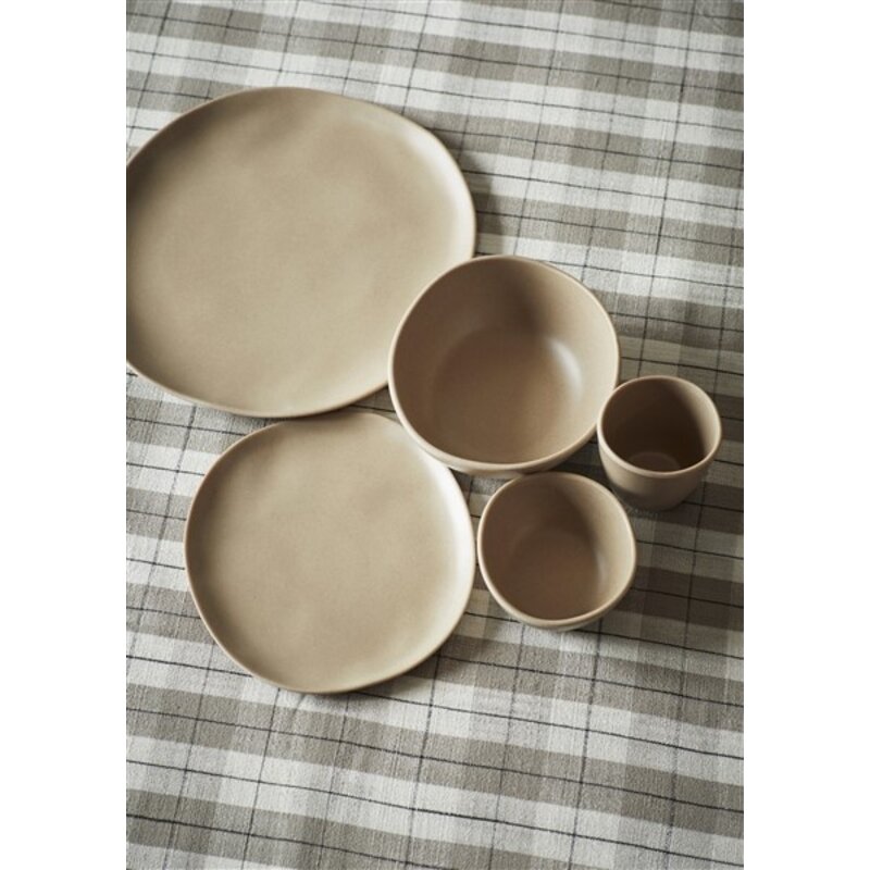 Madam Stoltz-collectie Madam Stoltz Checked table cloth Taupe, off white, charcoal Taupe, off white, charcoal