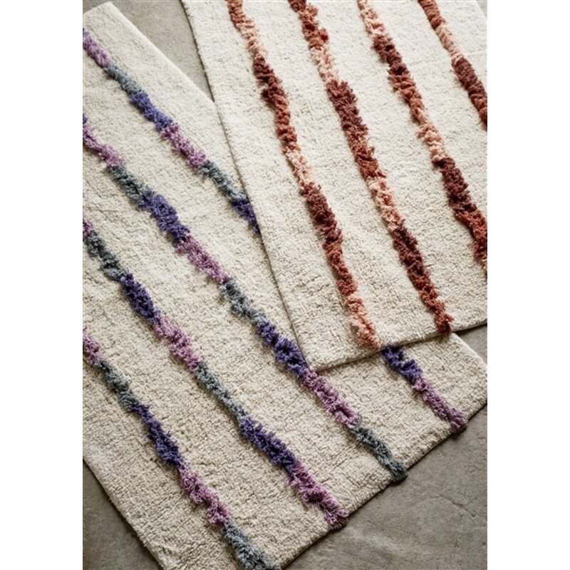 Madam Stoltz-collectie Madam Stoltz Tufted cotton runner Off white, lilac, blue, dusty blue Off white, lilac, blue, dusty blue
