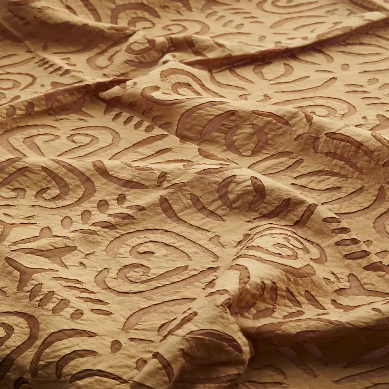 Madam Stoltz-collectie #REF! Handmade cutwork throw Burned orange