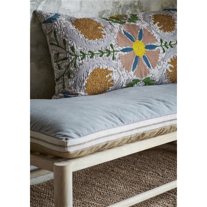 Madam Stoltz-collectie #REF! Handwoven leather rug Natural